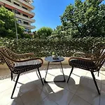 Cannes : Appartement Renove Proche Plage
